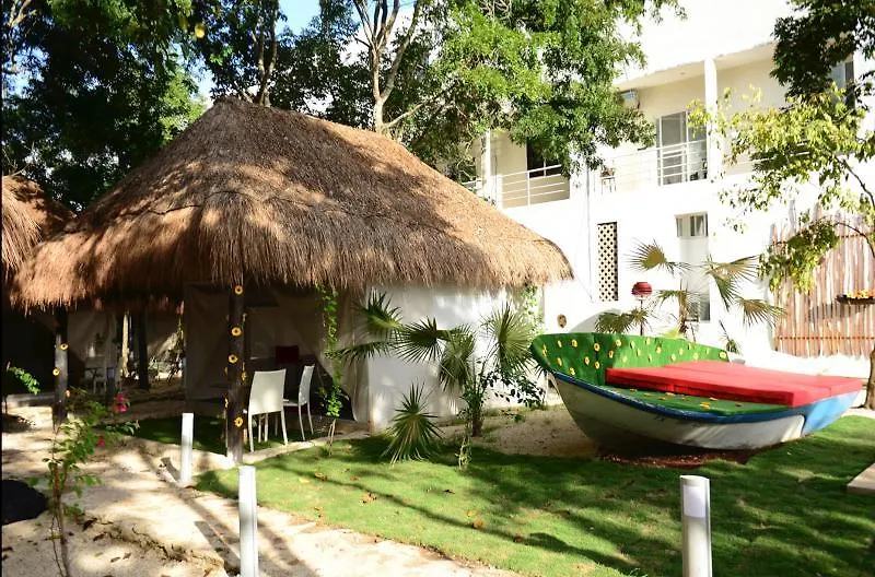 Itaka Glamping Cabana, Loft & Apartment Hotel Playa del Carmen 0*,  Messico